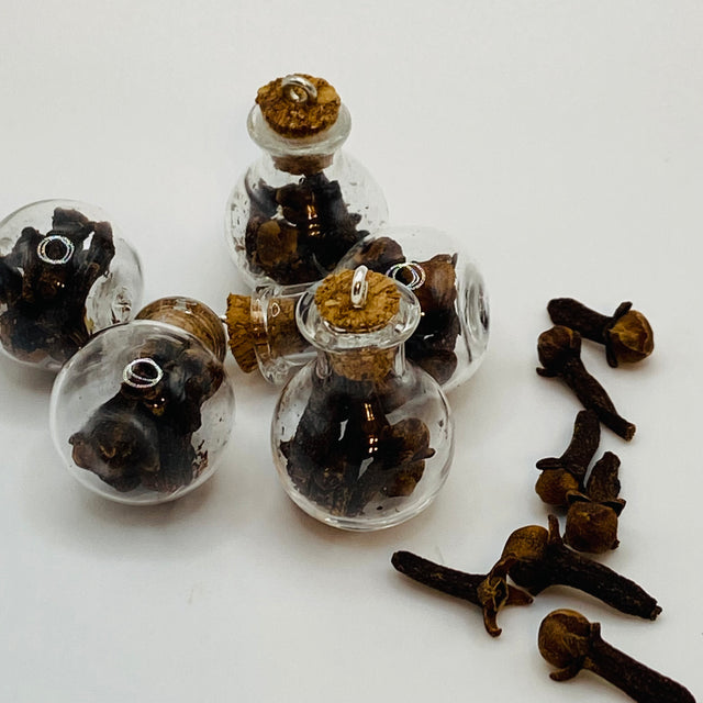 Bottle of Clove seed