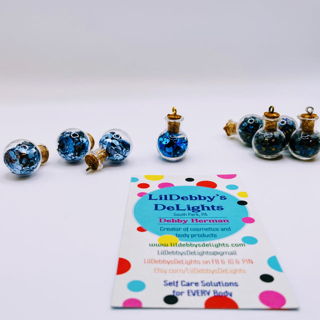 Bottle of glitter, blue.