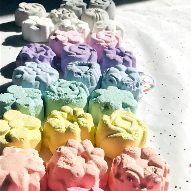 Shower steamers fragranced bathroom refresh sample scent pack all 10.